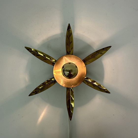Image 1 of 1950er Wandlampe Deckenlampe Blume Gold