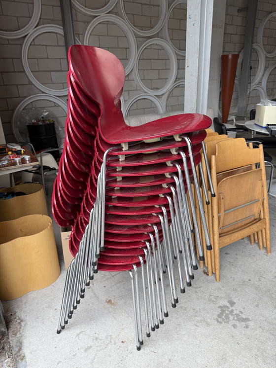 Image 1 of 4x Fritz Hansen Ant chair red (several in stock)
