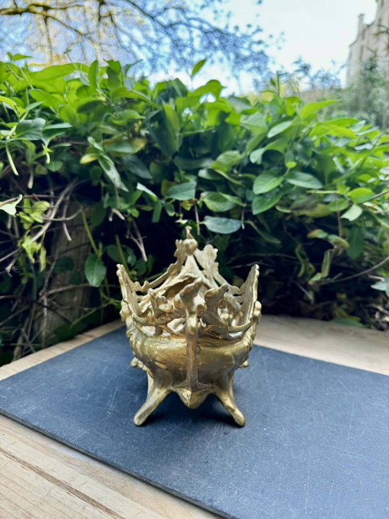 Brass planter woman Art Nouveau – Plant pot (photo 6 of 10)