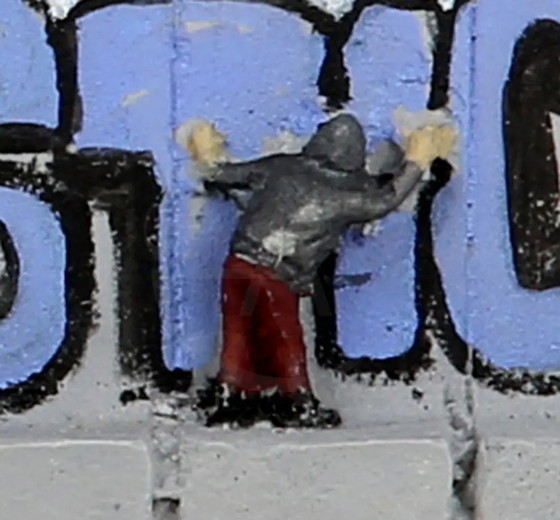 Image 1 of Banksy - Wall Section (Justice) - Multiple - En rupture de stock au WOH !