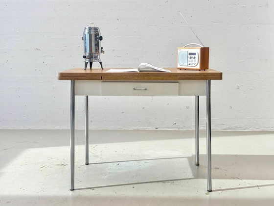 Tavolo da pranzo allungabile vintage con cassetto, anni '60 – Tavoli da pranzo, Wood (photo 10 of 11)