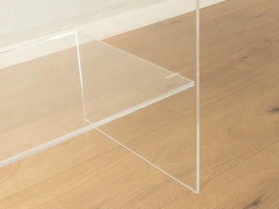 Image 1 of Acryl bijzettafel uit de jaren 60