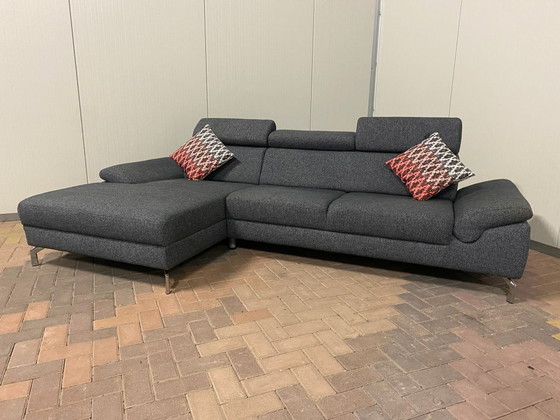 Image 1 of Sofá esquinero Montel de tela gris – Reposacabezas ajustables – Espacioso y cómodo