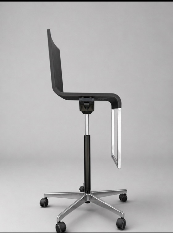 Image 1 of Maarten Van Severen voor Vitra .03 Hoge stoel / tekenkruk, jaren 2000