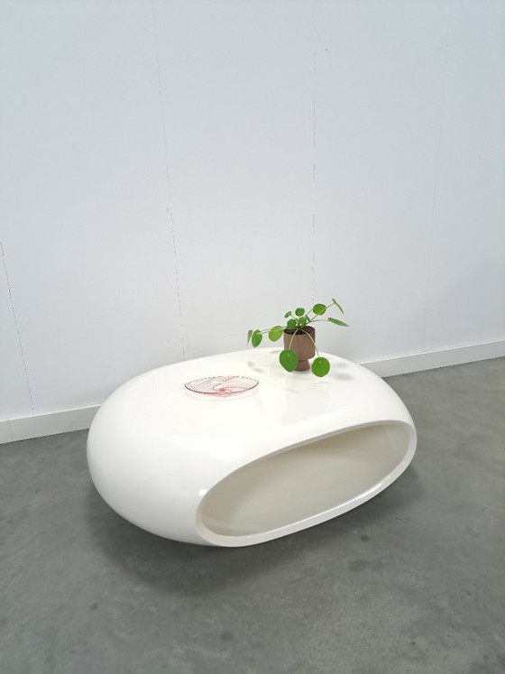 Image 1 of White Space Age oval round table with open compartment