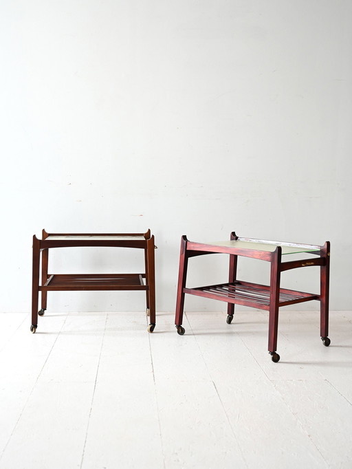 Paire de tables de nuit scandinaves des années 1940/50