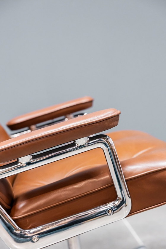 Image 1 of Eames ES108 lobby chair, 80’s