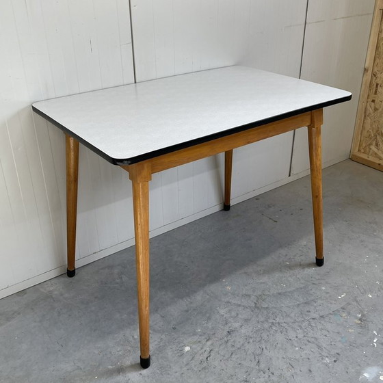 Image 1 of Vintage Jaren 60 Eettafel Bureau Formica/Schuine Pootjes