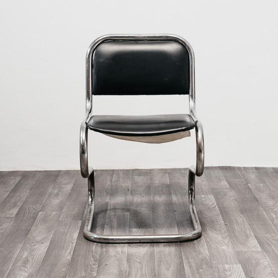 Image 1 of Ensemble de 4 chaises cantilever en acier chromé, design moderne vintage des années 1980