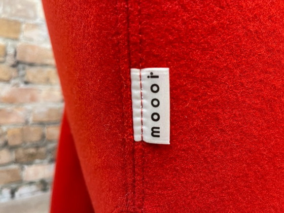 Image 1 of Moooi VIP Chair red