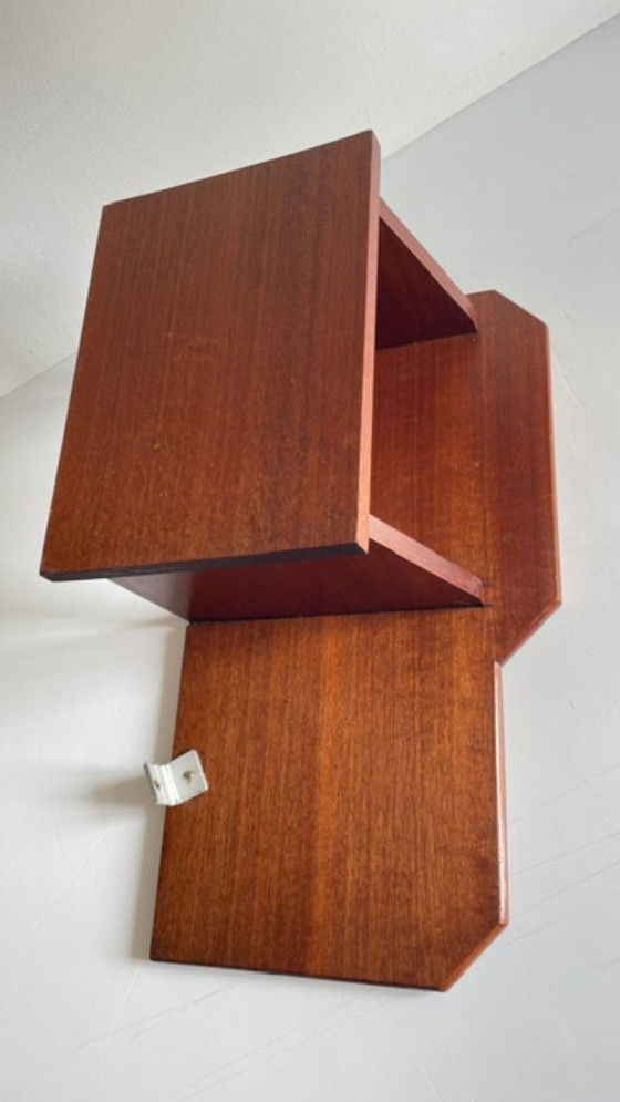 SCANDINAVIAN Wall-Mounted Nightstand – Wood (photo 13 of 51)