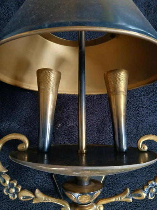 Empire-stijl bouillotte wandlampen van plaatmetaal en verguld brons.