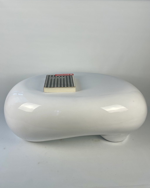 table d'appoint au design vintage