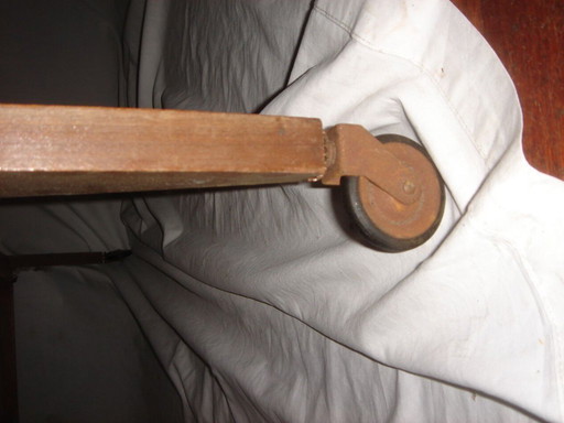 1960 wooden rattan bed