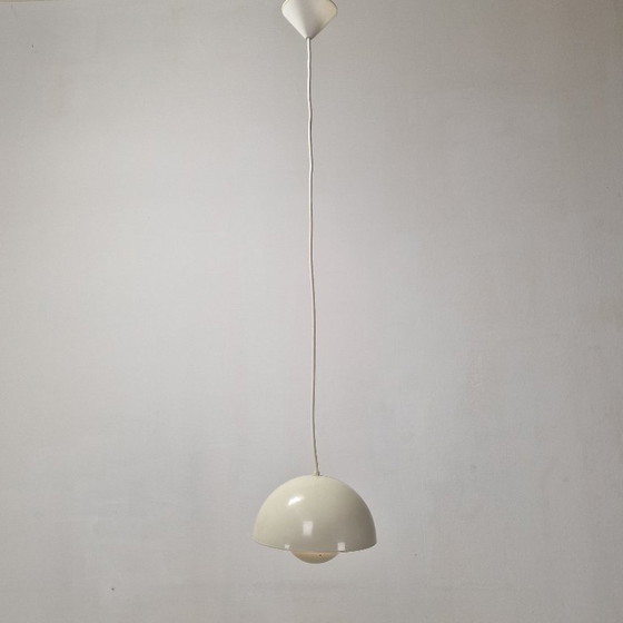 Image 1 of Ensemble de 2 lampes de plafond Verner Panton Flowerpot – design vintage