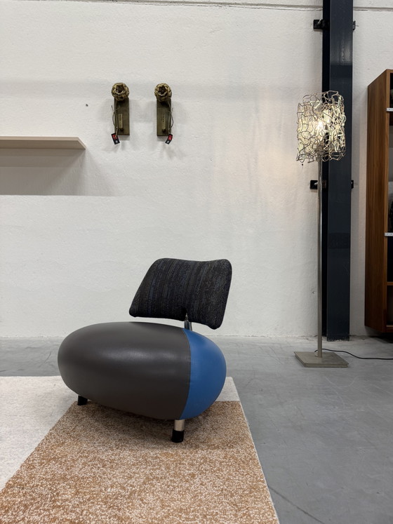 Image 1 of Leolux Pallone Ma Armchair blue fabric leather