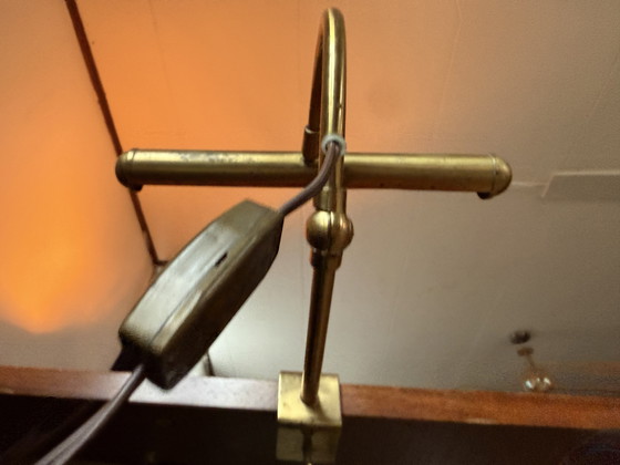 Image 1 of Schilderijlamp van messing uit het midden van de 20e eeuw – Vintage galerielamp
