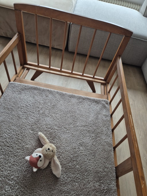 Cama infantil vintage de los años 60 – eenpersoonsbedden, Wood