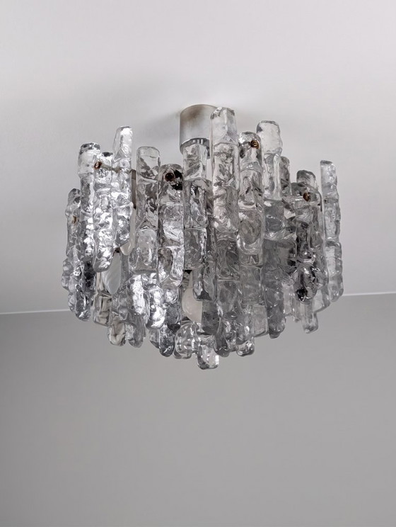 Lampadario Kalmar in vetro effetto ghiaccio, Austria, anni '70 – Glass, Metal (photo 6 of 9)