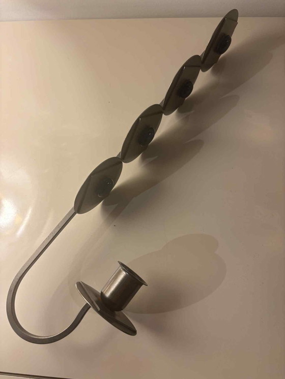 Image 1 of Raro portacandele da parete brutalista/industriale scandinavo con cabochon in vetro blu, Svezia c.1960