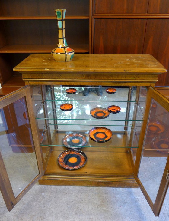 Image 1 of Wunderschöner antiker Vitrinenschrank