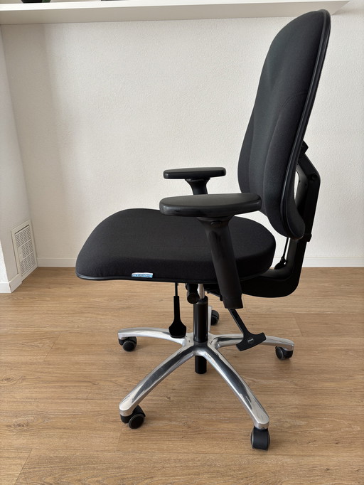 Höganas PLUS 561 Bürostuhl