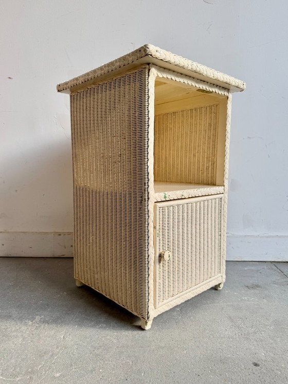 Image 1 of Comodino vintage di Lloyd Loom