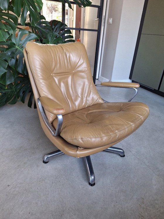 Image 1 of Poltrona girevole Gentilina Strassle anni '60