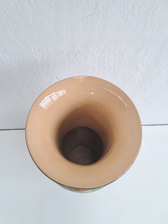 Image 1 of Large Vase Chinese style