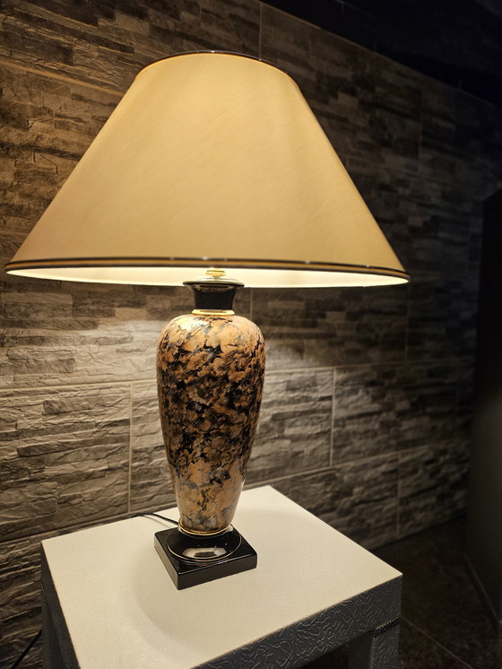 Image 1 of Stijlvolle keramische tafellamp in vintage stijl
