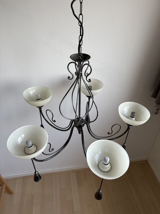 Image 1 of Plafond lamp met 5 kelken 