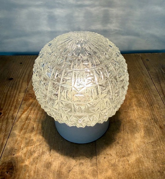 Lampada da soffitto vintage in porcellana bianca, anni '70 – Plafoniere, Porcelain (photo 10 of 13)