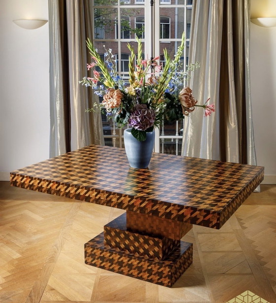 Image 1 of Vonn Jansen „Trinity Dining table“ – stilvoll speisen