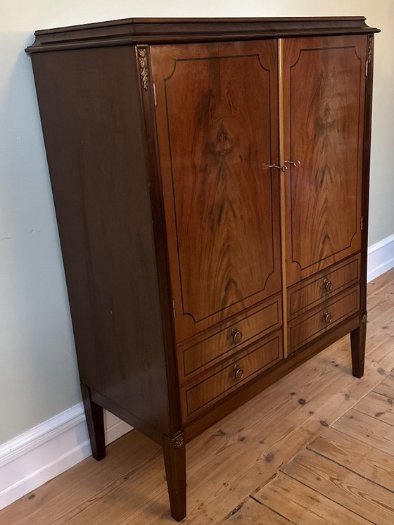 Image 1 of Armoire de rangement Art Déco danoise vintage, années 1940 - Armoire en bois scandinave