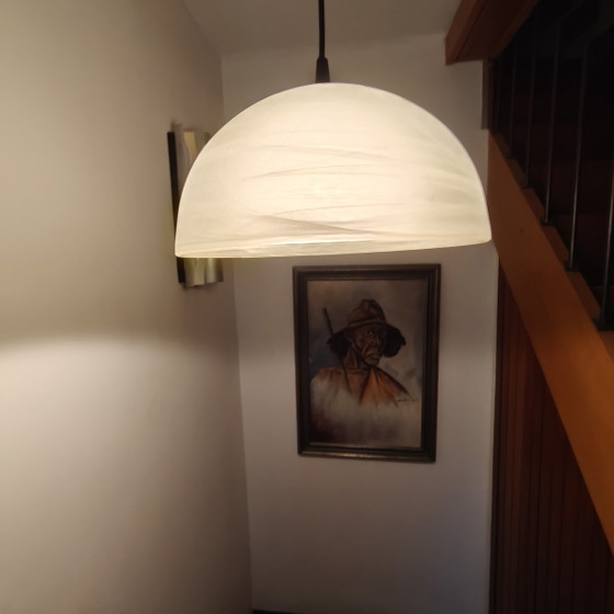 Image 1 of Vintage hanglamp van zwaar, wervelend glas – opnieuw bedraad – 30 cm