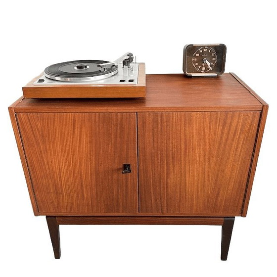 Image 1 of Vintage mid-century deens design kastje teak zwevend onderstel 1960's