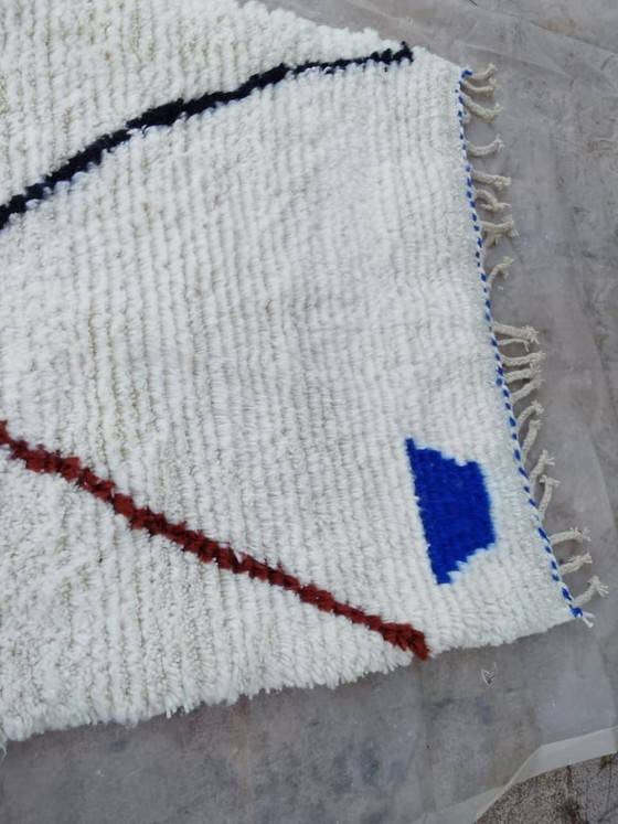 Image 1 of Tapis Artisanal Marocain En Laine Naturelle 250cmx150cm