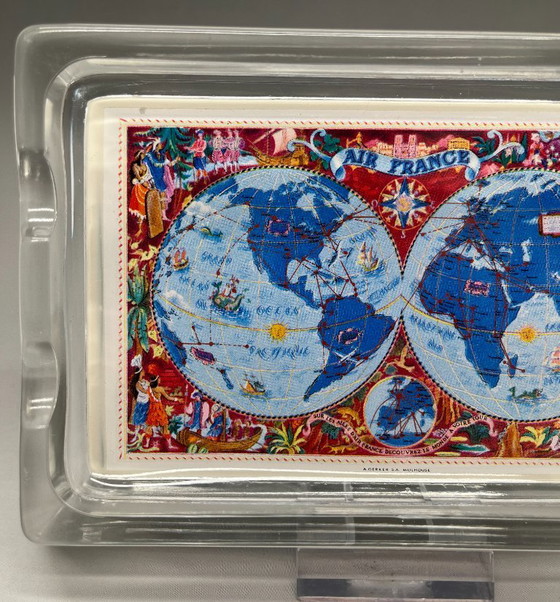 Image 1 of Vintage glazen asbak van Air France met wereldkaart – design uit het midden van de 20e eeuw