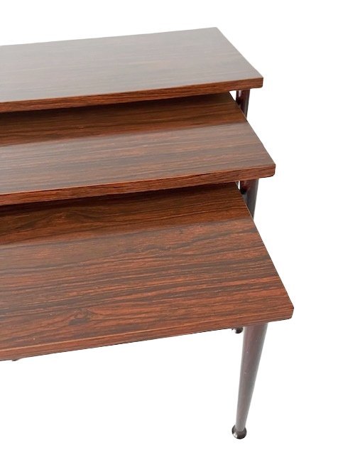 Image 1 of Mid-century modern Deens Design mimiset bijzettafels 1960's