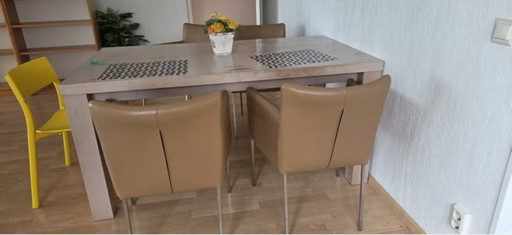 Zona pranzo (Gerard Van Den Berg) – eettafels, Plastic (photo 2 of 5)