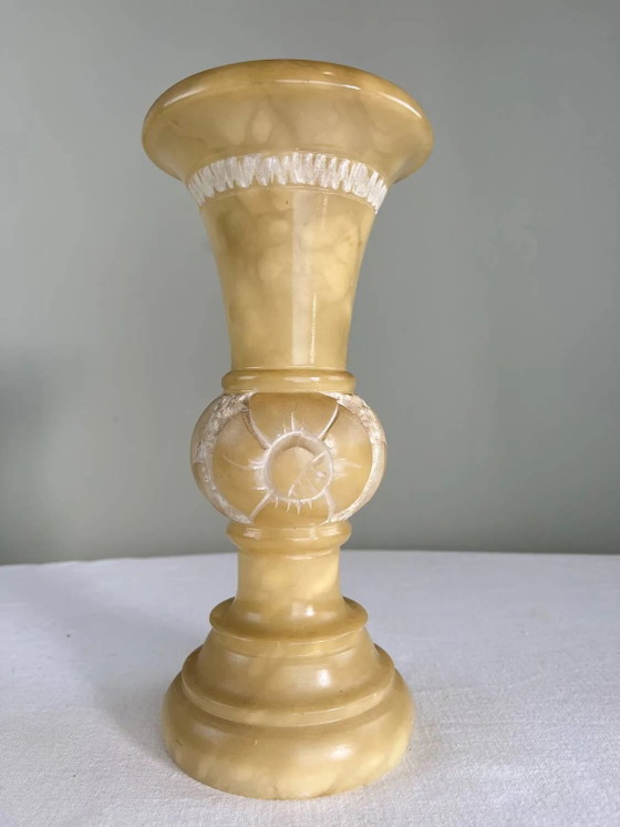 Gesculpteerde albasten vaas – Vazen, Stone, Vintage (photo 4 of 6)