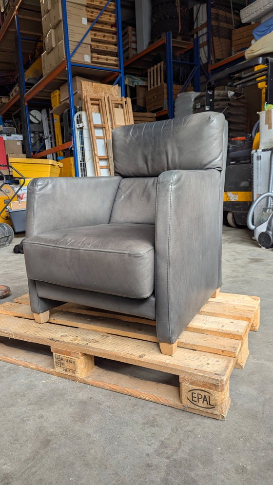 COR Vintage Fauteuil – Leather, Wood (photo 5 of 8)