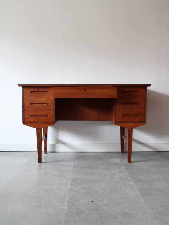Image 1 of Vintage Danish freestanding desk in teak
