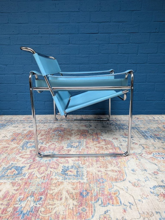 Image 1 of Vintage blauwe Wassily fauteuil, Marcel Breuer, jaren 80