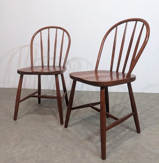 Image 1 of Deux chaises en acajou de style Mid-Century