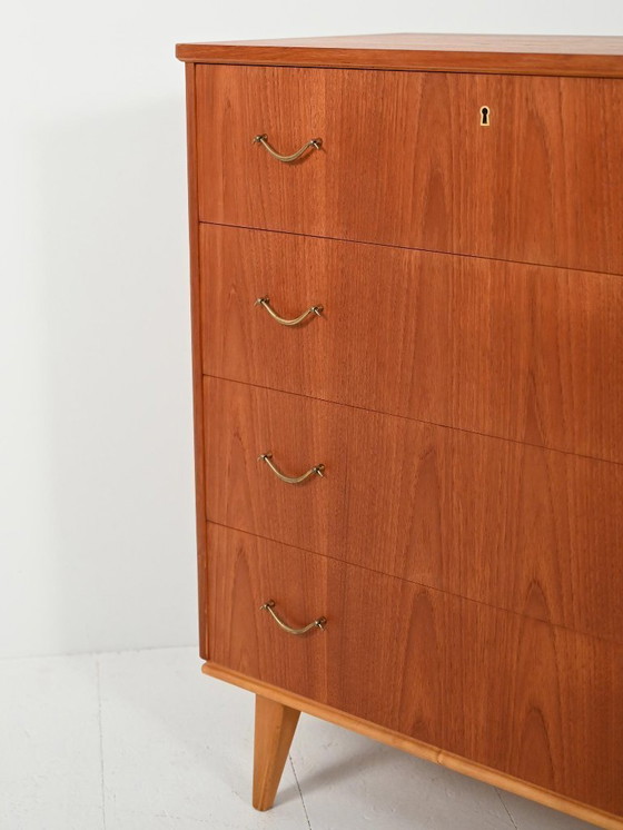 Image 1 of Cómoda escandinava de teca de la década de 1950