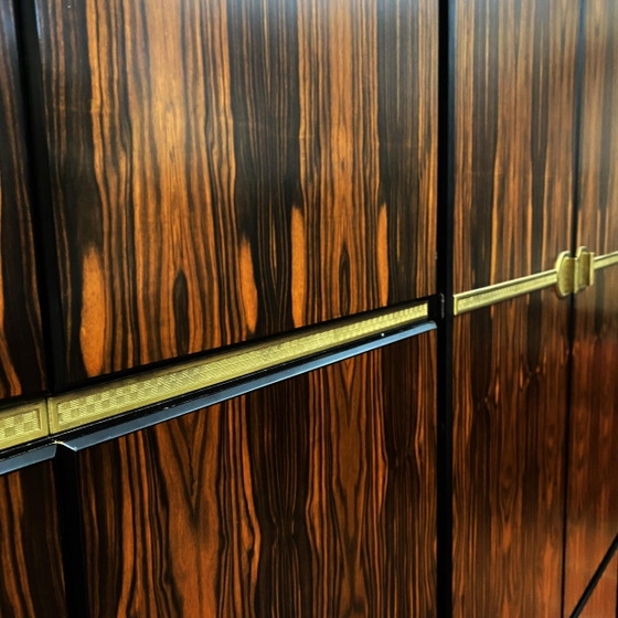 Armadio italiano in Macassar e ottone di Adalberto Caraceni per Modernindustria – Brass, Italian Design (photo 9 of 10)