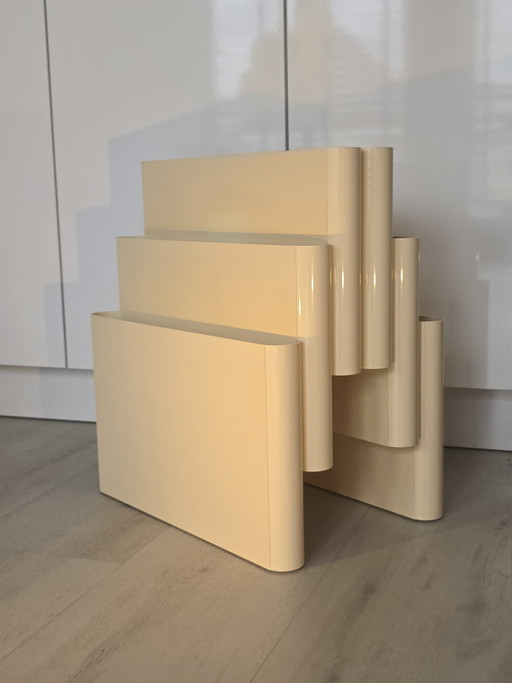 Vintage Kartell 4675 Lectuurbak – Giotto Stoppino (6-vaks) – Topstaat! – tijdschriftenrek, Plastic