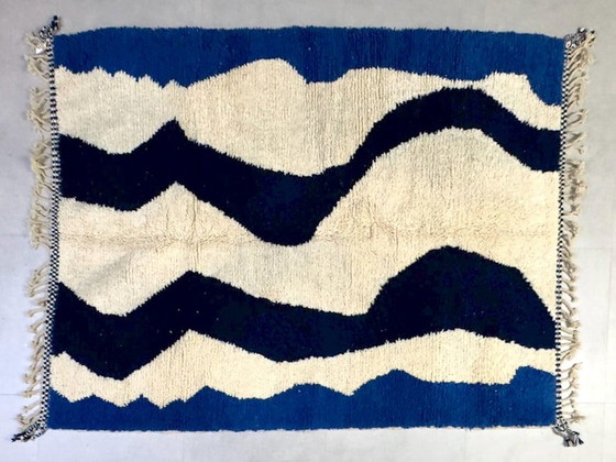 Image 1 of Moroccan traditionnel rug 2.5/15m