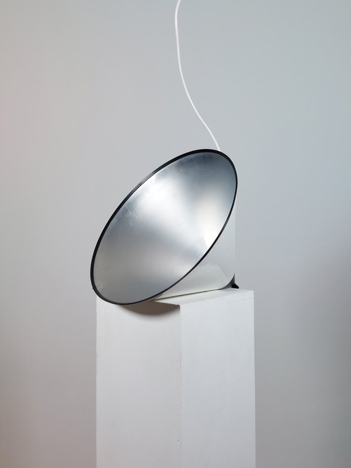 Ultra-lightweight minimalist designer lamp pendant light ceiling lamp